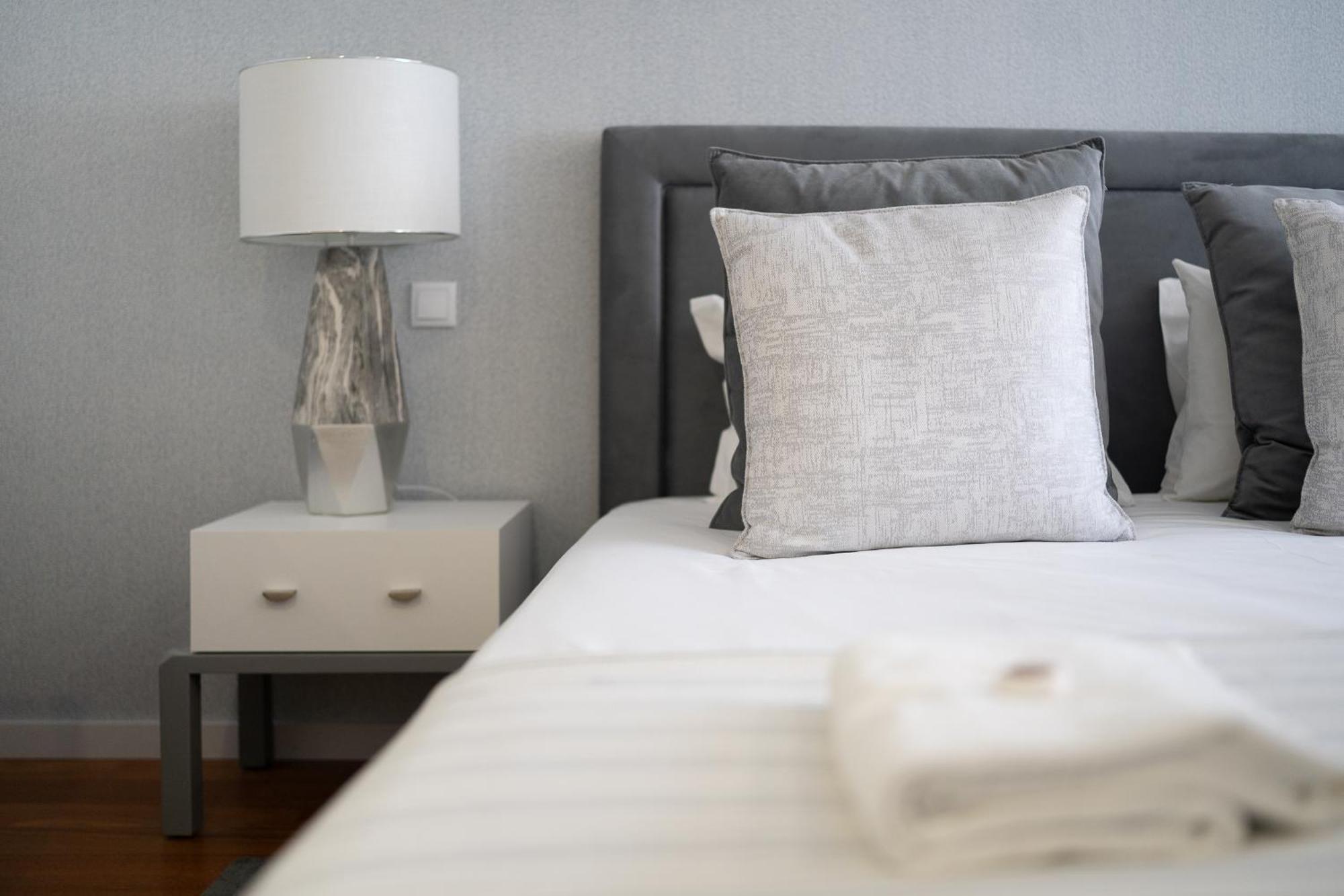 Porto & Douro Vista Apartments By Inviting Valbom  Esterno foto