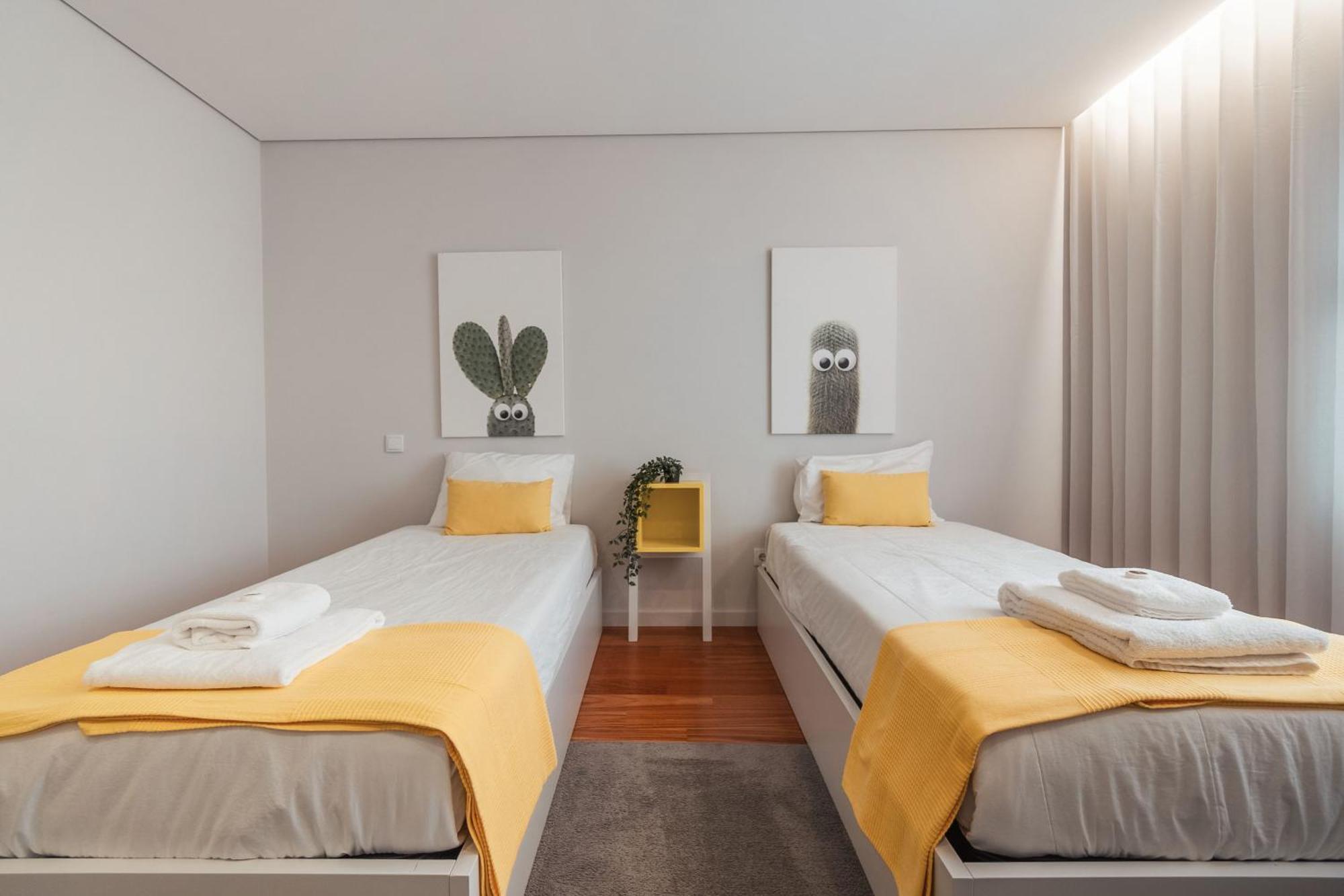 Porto & Douro Vista Apartments By Inviting Valbom  Esterno foto